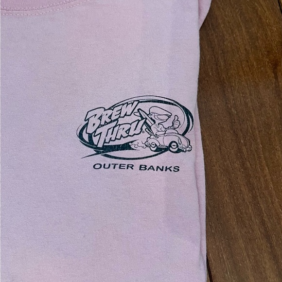 Pink OUTER BANKS vintage t-shirt - Picture 2 of 4
